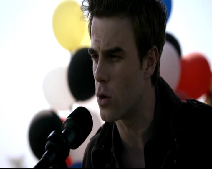 VampireDiariesWorld-dot-org_4x23Graduation0028.jpg