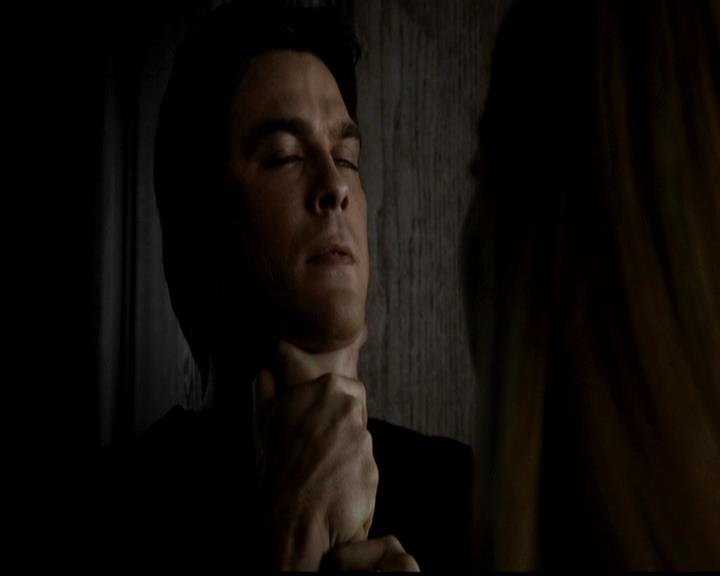 VampireDiariesWorld-dot-org_4x23Graduation0078.jpg