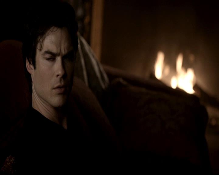 VampireDiariesWorld-dot-org_4x23Graduation0345.jpg