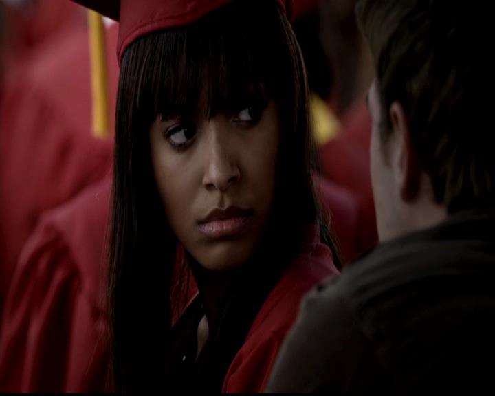 VampireDiariesWorld-dot-org_4x23Graduation1037.jpg