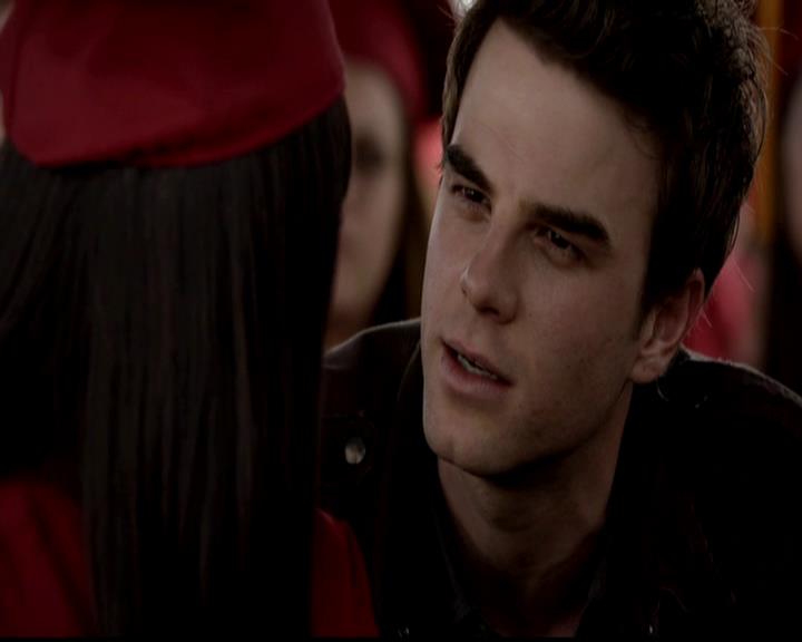 VampireDiariesWorld-dot-org_4x23Graduation1051.jpg