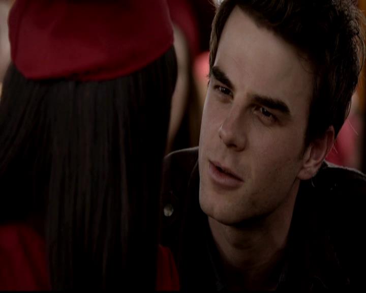 VampireDiariesWorld-dot-org_4x23Graduation1053.jpg