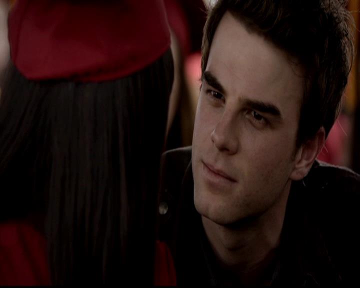 VampireDiariesWorld-dot-org_4x23Graduation1054.jpg