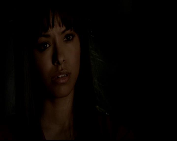 VampireDiariesWorld-dot-org_4x23Graduation1107.jpg