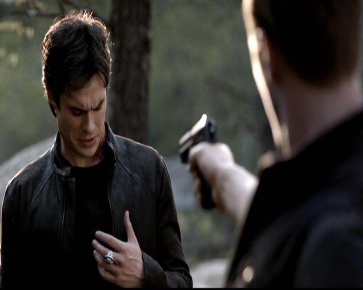 VampireDiariesWorld-dot-org_4x23Graduation1119.jpg