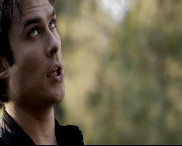 VampireDiariesWorld-dot-org_4x23Graduation1126.jpg