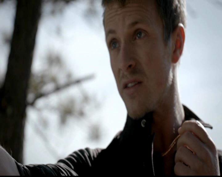 VampireDiariesWorld-dot-org_4x23Graduation1140.jpg