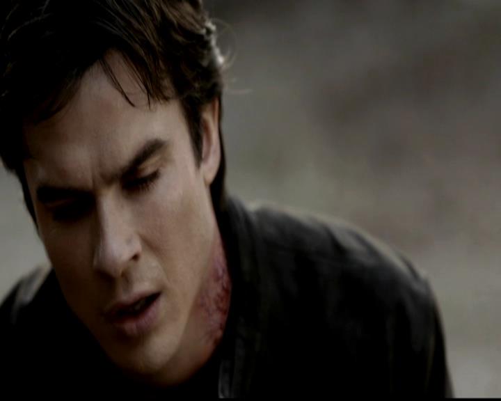 VampireDiariesWorld-dot-org_4x23Graduation1163.jpg