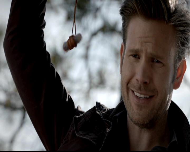 VampireDiariesWorld-dot-org_4x23Graduation1167.jpg