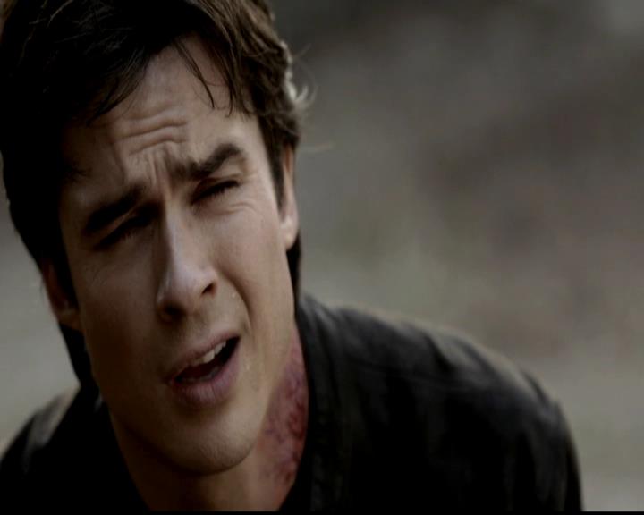 VampireDiariesWorld-dot-org_4x23Graduation1168.jpg