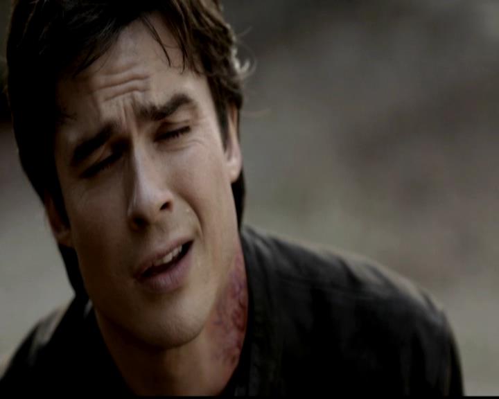 VampireDiariesWorld-dot-org_4x23Graduation1169.jpg