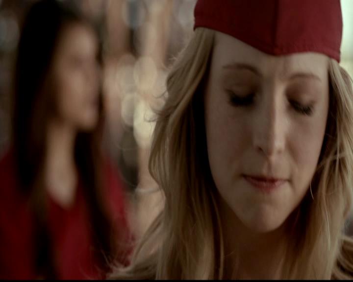 VampireDiariesWorld-dot-org_4x23Graduation1187.jpg