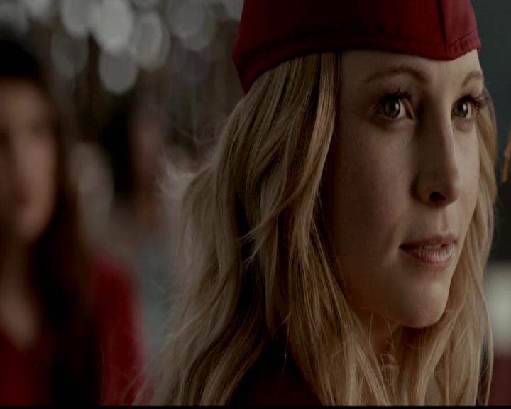 VampireDiariesWorld-dot-org_4x23Graduation1216.jpg