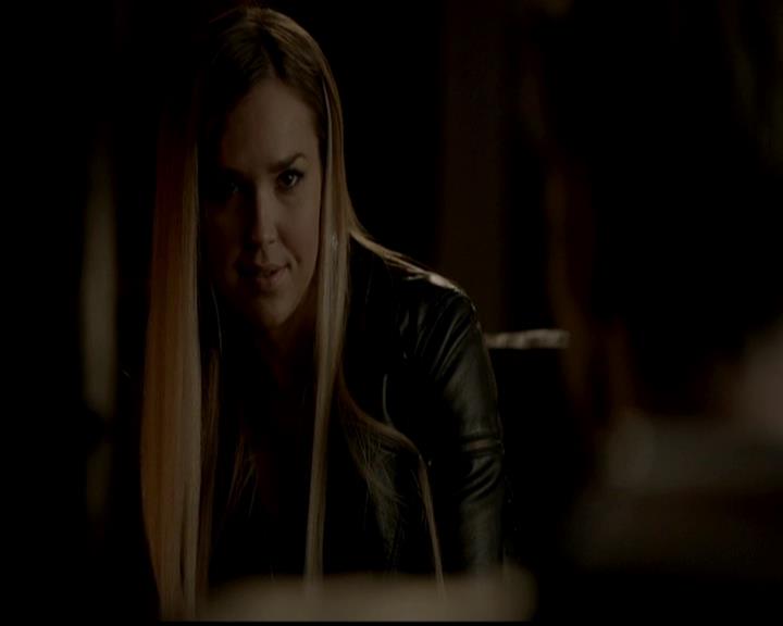 VampireDiariesWorld-dot-org_4x23Graduation1278.jpg