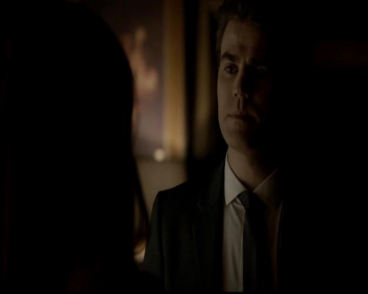 VampireDiariesWorld-dot-org_4x23Graduation1317.jpg