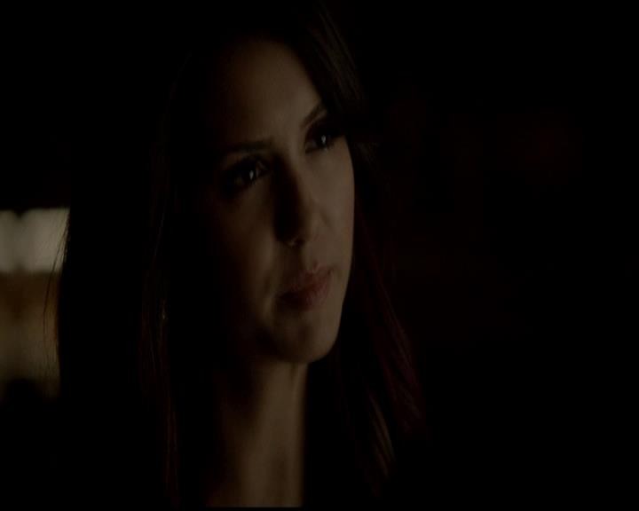 VampireDiariesWorld-dot-org_4x23Graduation1326.jpg