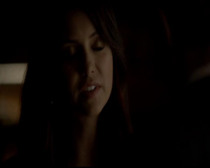 VampireDiariesWorld-dot-org_4x23Graduation1346.jpg