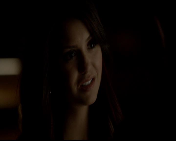 VampireDiariesWorld-dot-org_4x23Graduation1357.jpg