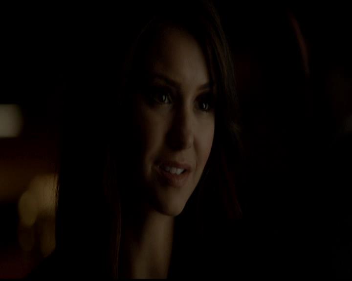 VampireDiariesWorld-dot-org_4x23Graduation1371.jpg