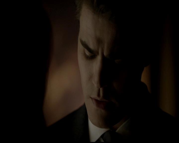 VampireDiariesWorld-dot-org_4x23Graduation1373.jpg