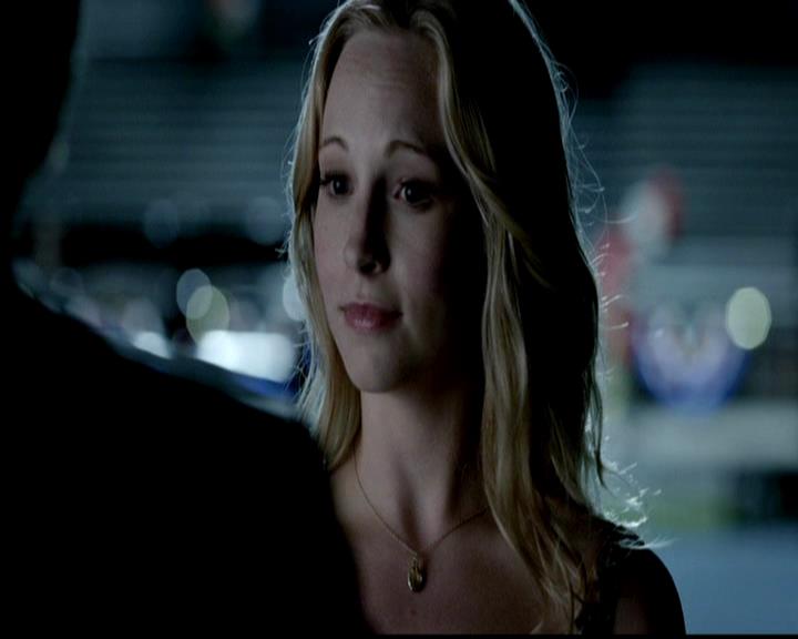 VampireDiariesWorld-dot-org_4x23Graduation1390.jpg