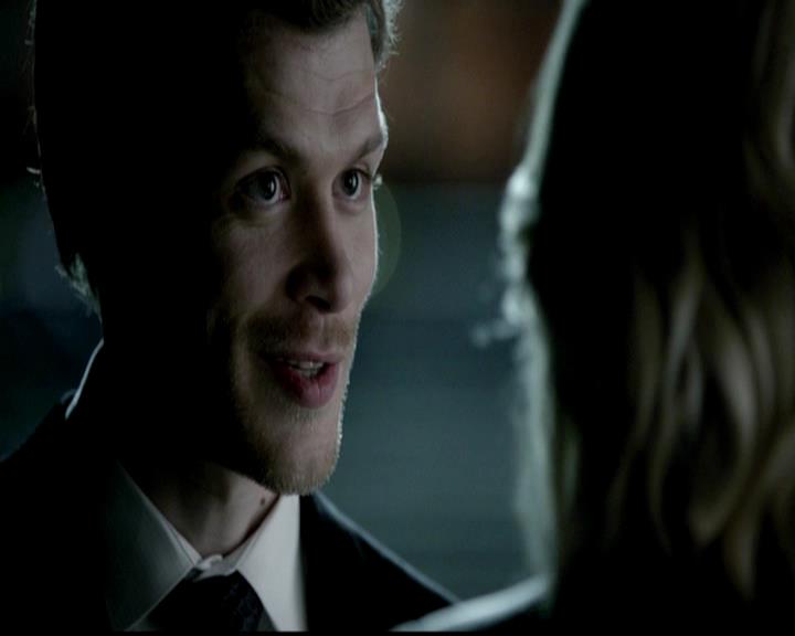 VampireDiariesWorld-dot-org_4x23Graduation1424.jpg