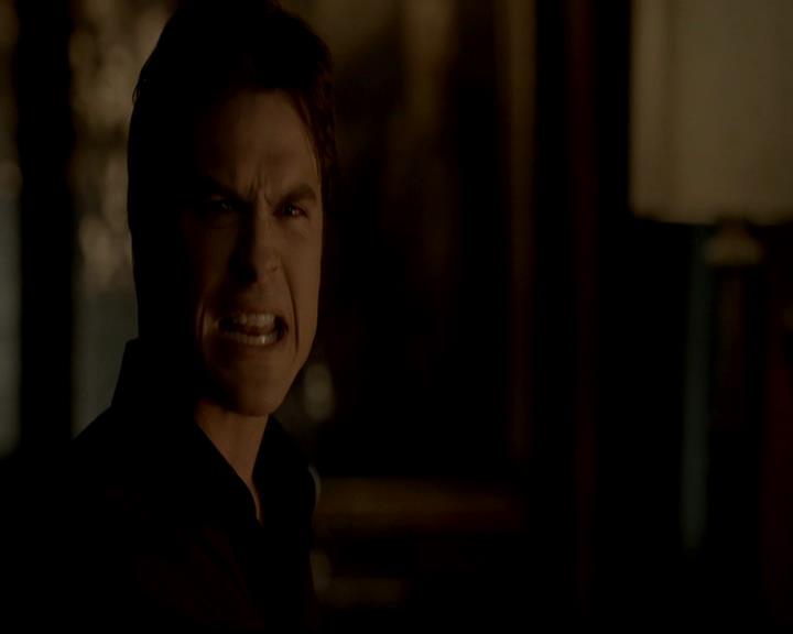 VampireDiariesWorld-dot-org_4x23Graduation1491.jpg