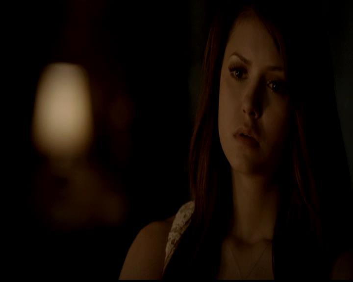 VampireDiariesWorld-dot-org_4x23Graduation1506.jpg