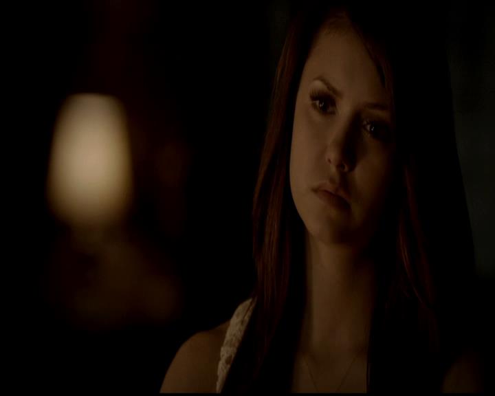 VampireDiariesWorld-dot-org_4x23Graduation1507.jpg