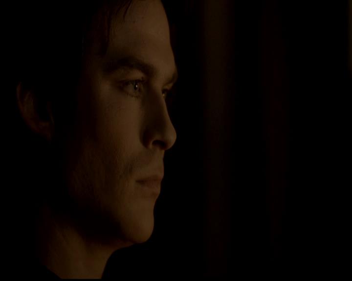 VampireDiariesWorld-dot-org_4x23Graduation1510.jpg