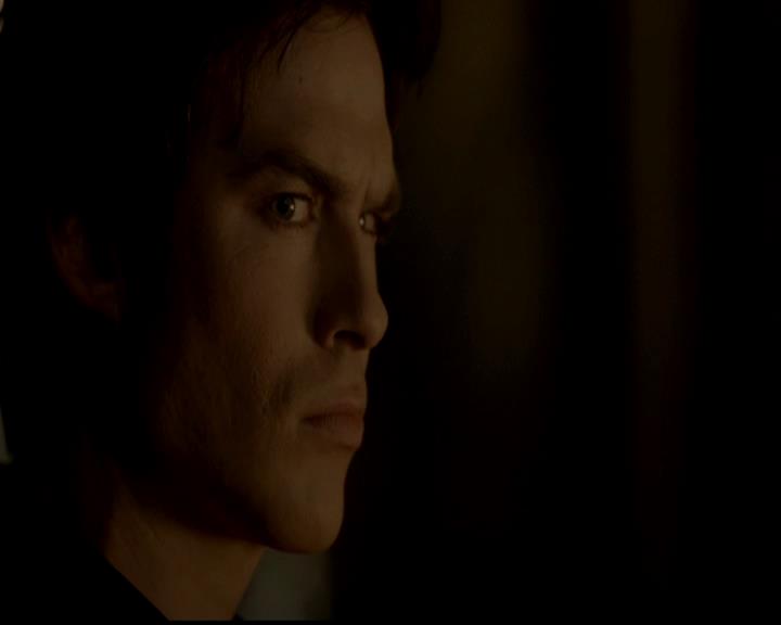 VampireDiariesWorld-dot-org_4x23Graduation1514.jpg