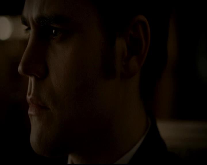 VampireDiariesWorld-dot-org_4x23Graduation1565.jpg