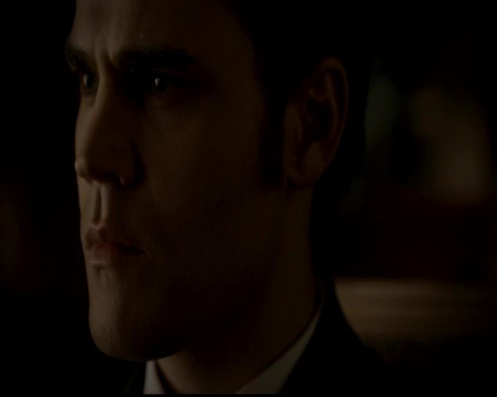 VampireDiariesWorld-dot-org_4x23Graduation1567.jpg