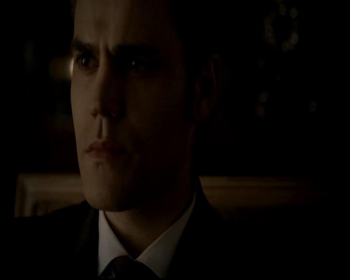 VampireDiariesWorld-dot-org_4x23Graduation1570.jpg