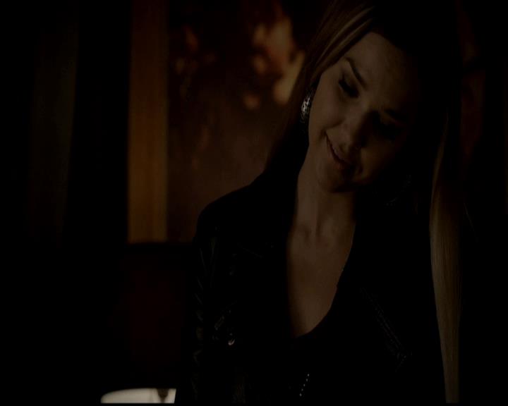 VampireDiariesWorld-dot-org_4x23Graduation1577.jpg