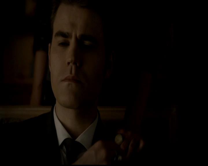 VampireDiariesWorld-dot-org_4x23Graduation1580.jpg