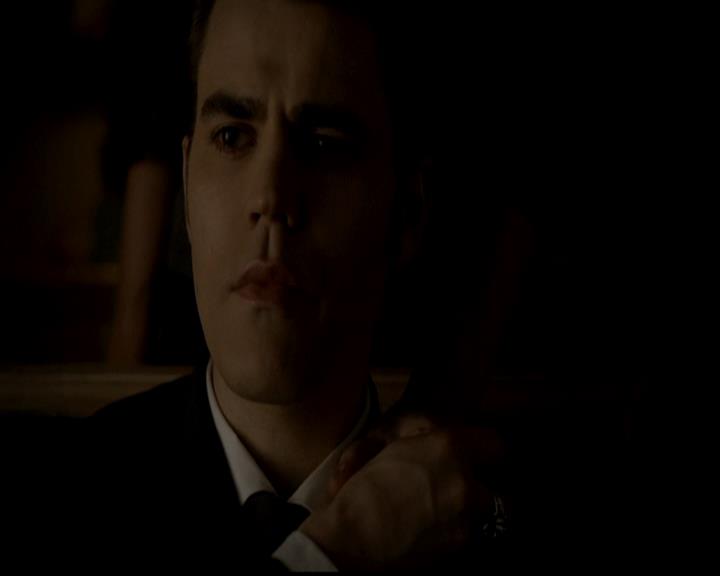 VampireDiariesWorld-dot-org_4x23Graduation1582.jpg