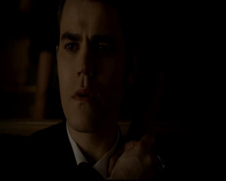 VampireDiariesWorld-dot-org_4x23Graduation1583.jpg