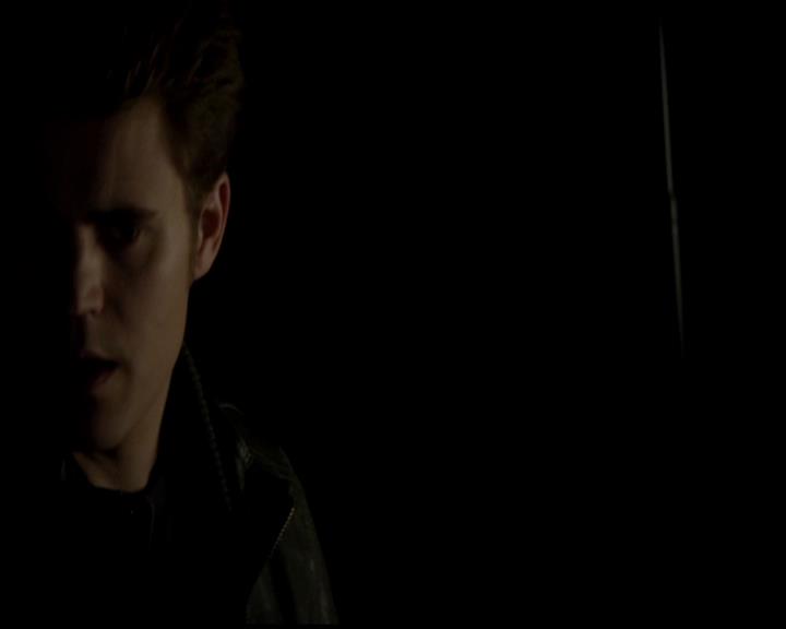 VampireDiariesWorld-dot-org_4x23Graduation1627.jpg