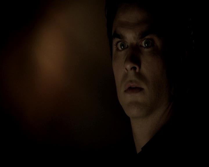 VampireDiariesWorld-dot-org_4x23Graduation1632.jpg