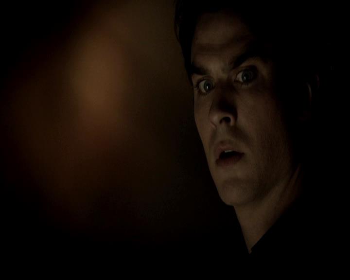 VampireDiariesWorld-dot-org_4x23Graduation1637.jpg