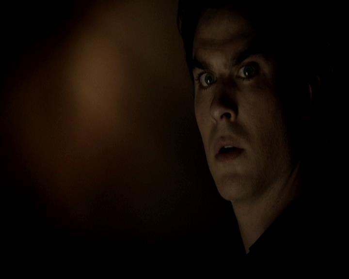 VampireDiariesWorld-dot-org_4x23Graduation1638.jpg