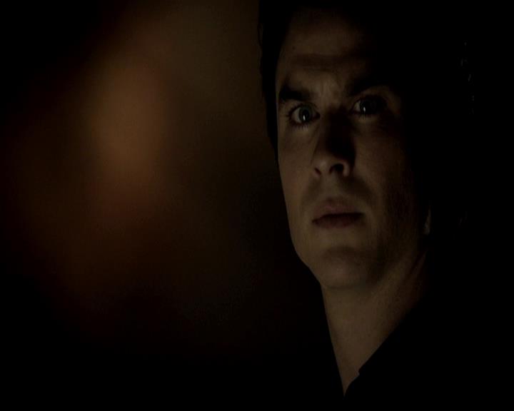 VampireDiariesWorld-dot-org_4x23Graduation1643.jpg