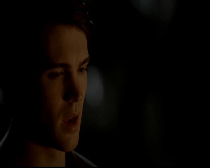 VampireDiariesWorld-dot-org_4x23Graduation1673.jpg