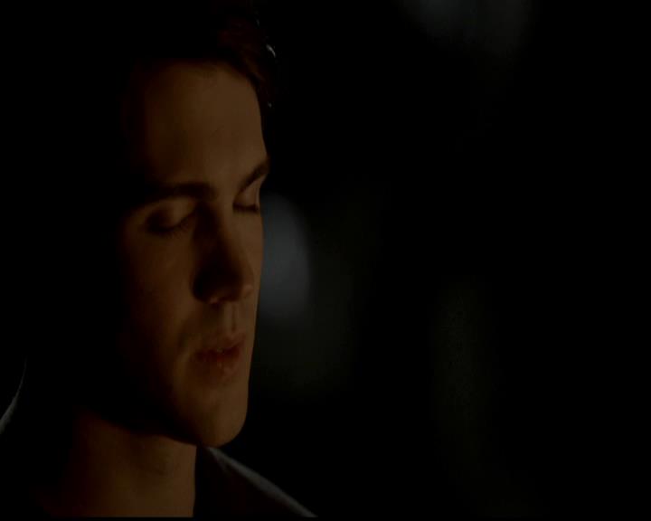 VampireDiariesWorld-dot-org_4x23Graduation1675.jpg