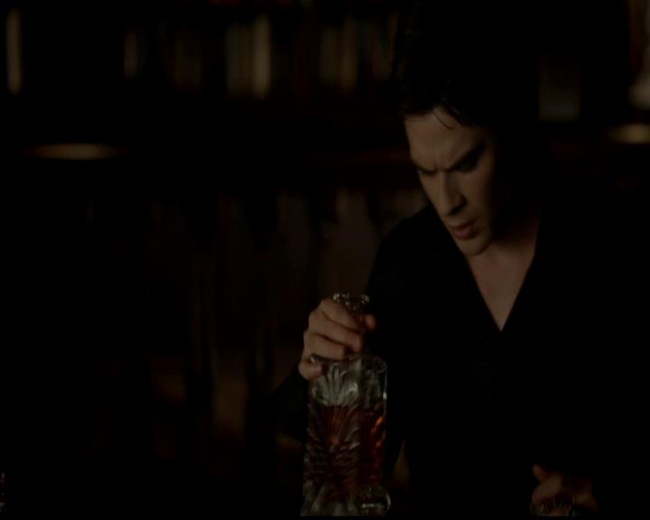 VampireDiariesWorld-dot-org_4x23Graduation1700.jpg