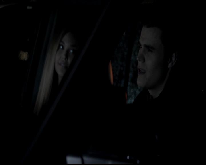 VampireDiariesWorld-dot-org_4x23Graduation1728.jpg