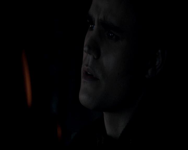 VampireDiariesWorld-dot-org_4x23Graduation1744.jpg