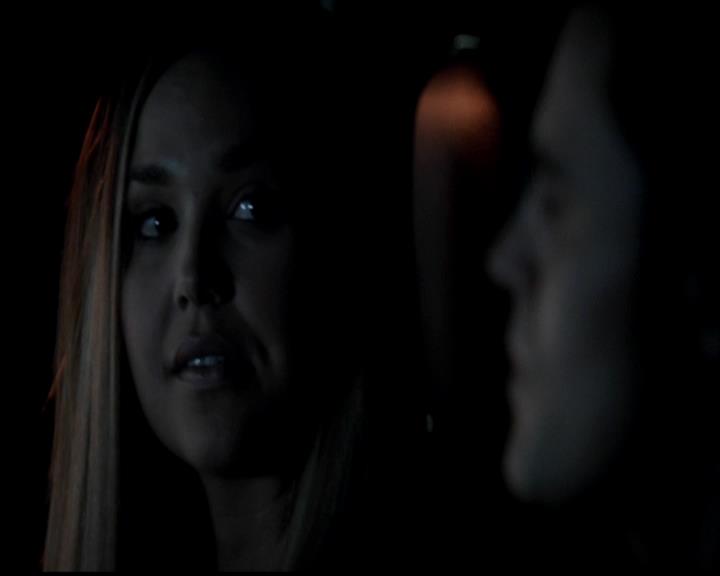 VampireDiariesWorld-dot-org_4x23Graduation1757.jpg