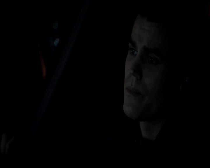 VampireDiariesWorld-dot-org_4x23Graduation1769.jpg